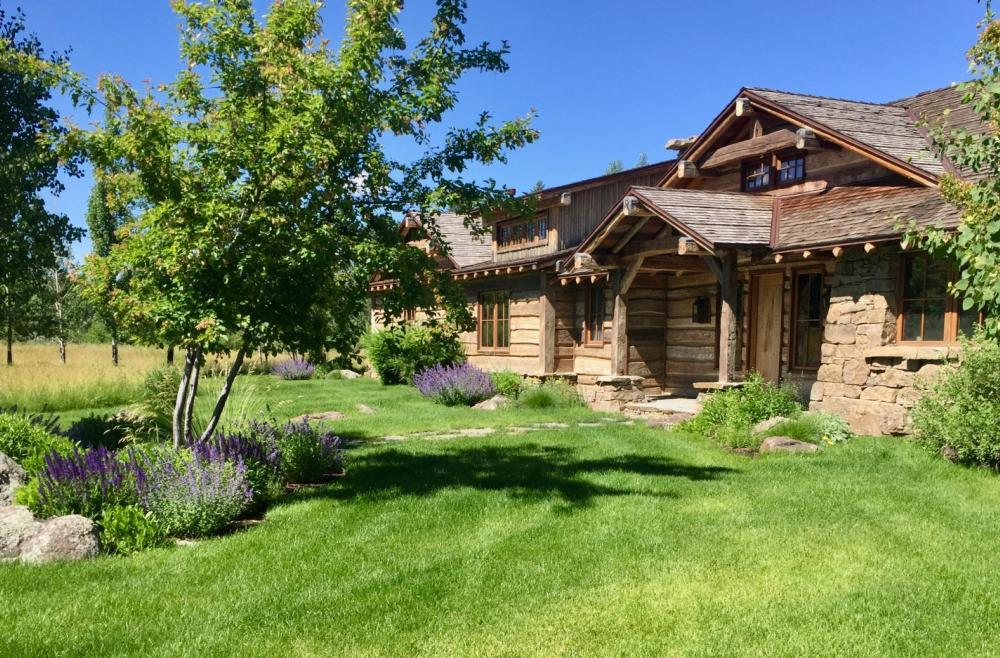 Beautiful Home in McLeod